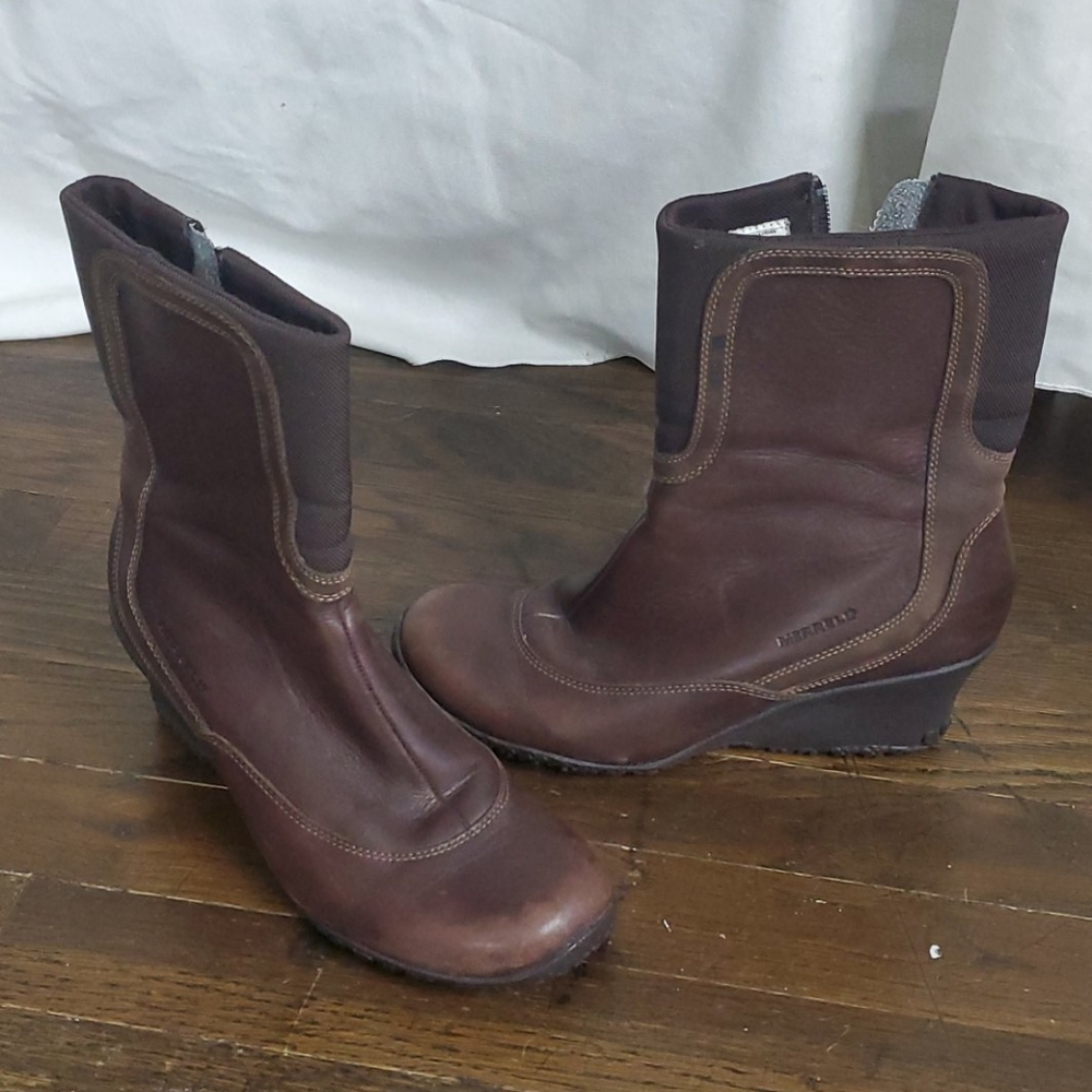 Cute Merrell brown leather wedge boot